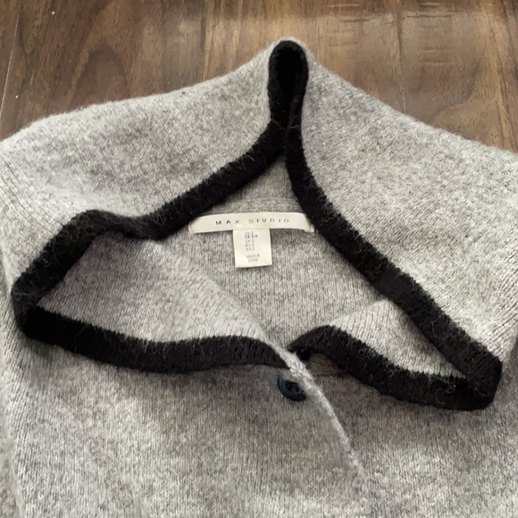 Max Studio Black and Grey Knit Waterfall Cardigan - Picture 13 of 14